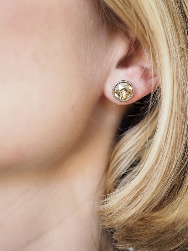 Sølv studs med krystall Champagne