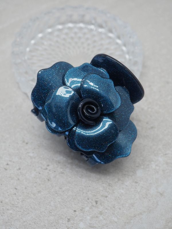 Hårklype rose med glitter blå