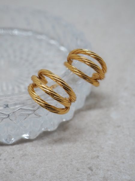 Hovedbilde Hoops tvunnet trippel i stål gullfarget