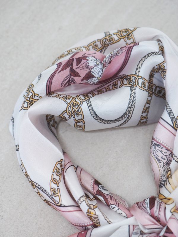 Silkeskjerf 100% rosa fargetoner