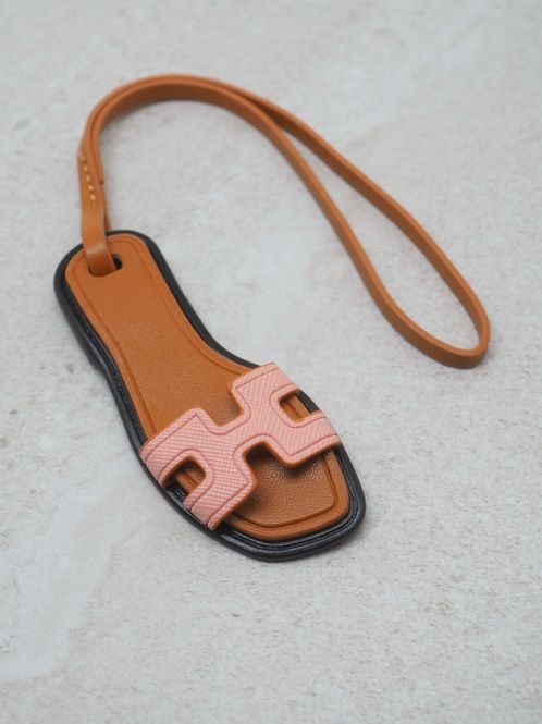 Hovedbilde Veskepynt sandal lyserosa