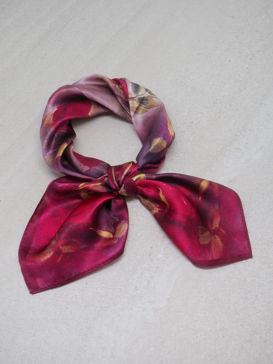 7DAYS silkeskjerf mini fuksia