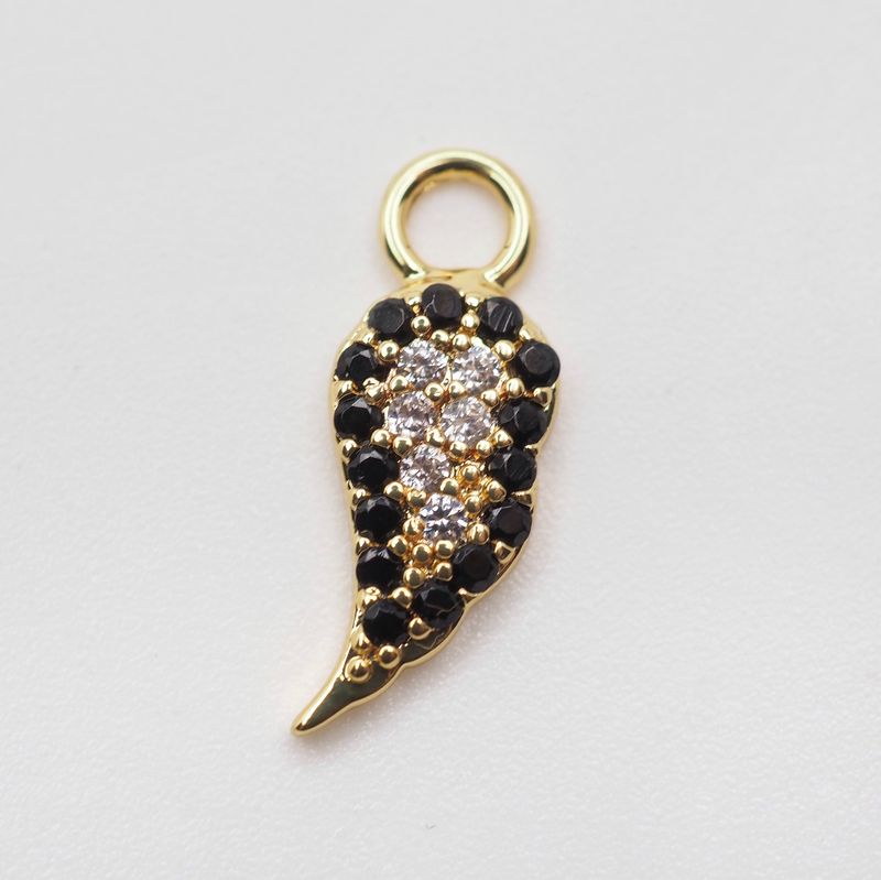 Charm vinge svart