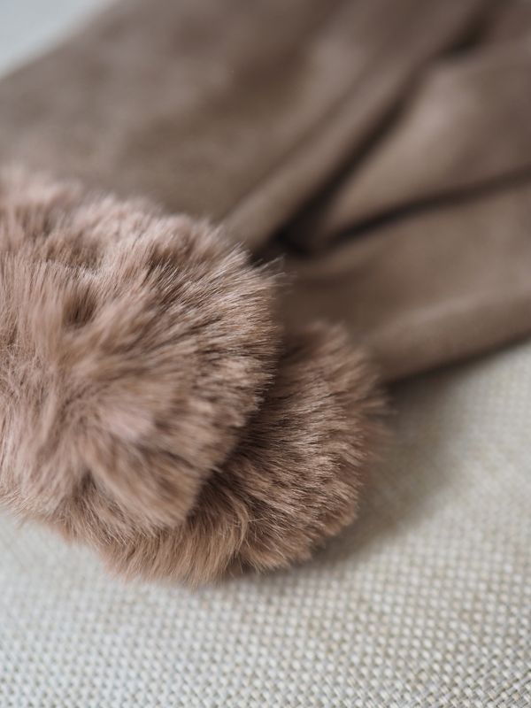 Hansker beige med fuskepels