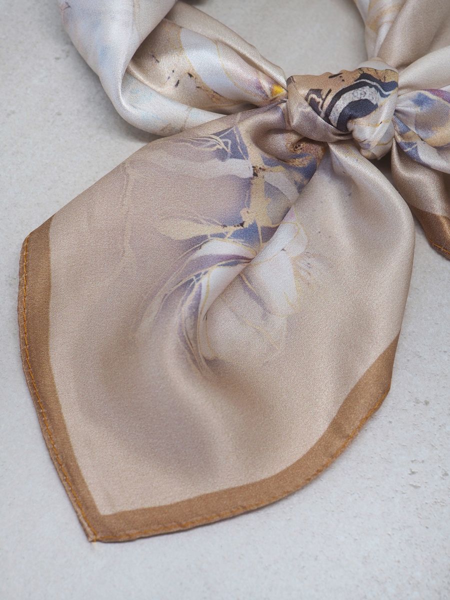 7DAYS silkeskjerf mini sand og lilla