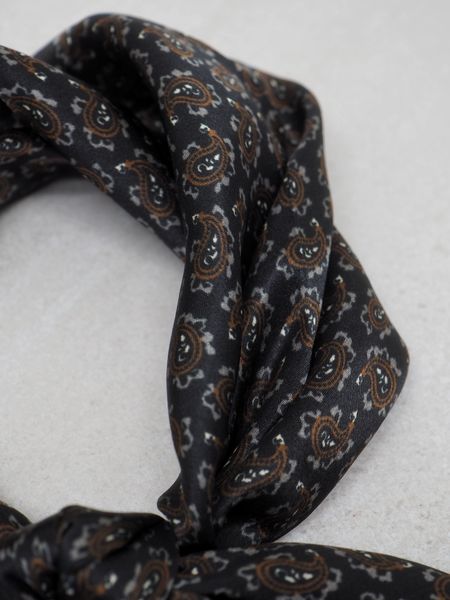 Hovedbilde 7DAYS silkeskjerf mini svart og brun