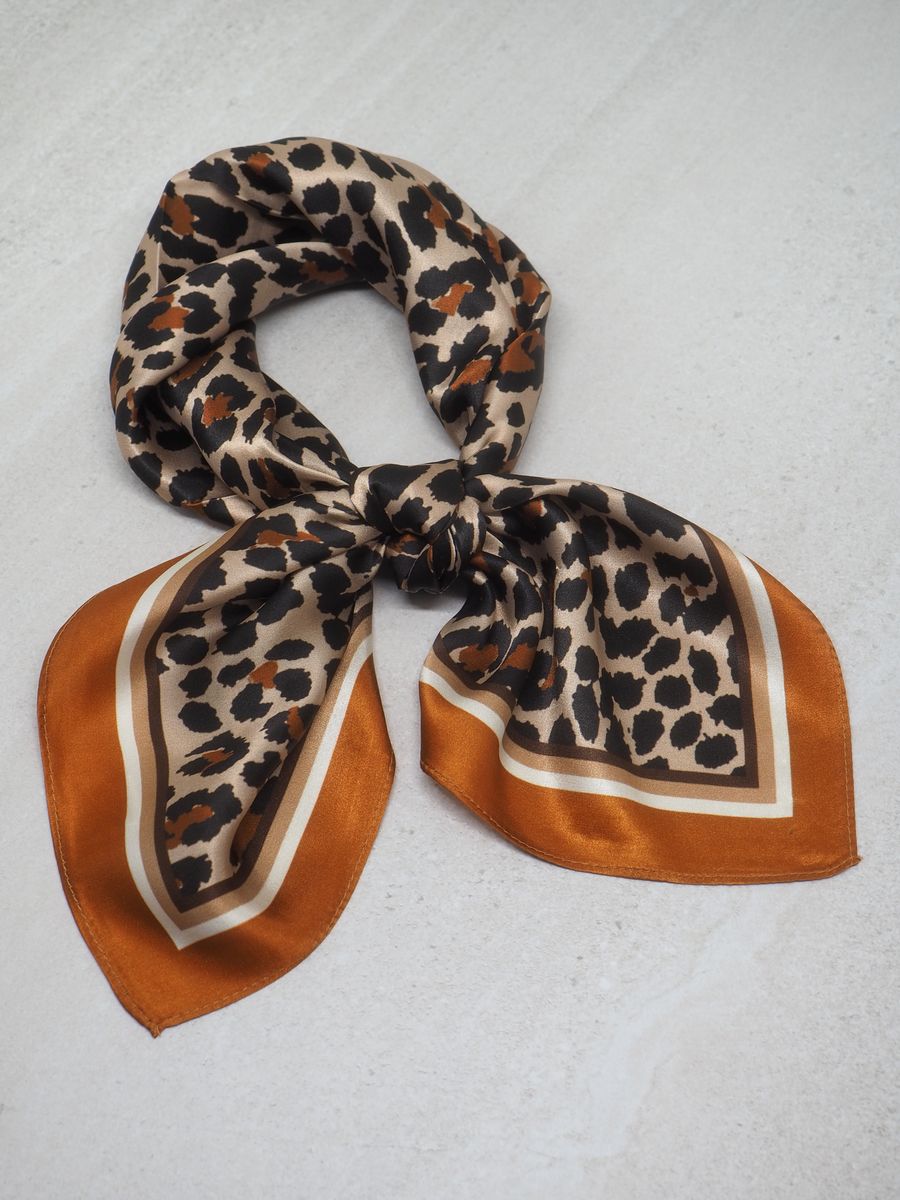 Skjerf 100% silke oransje Leo