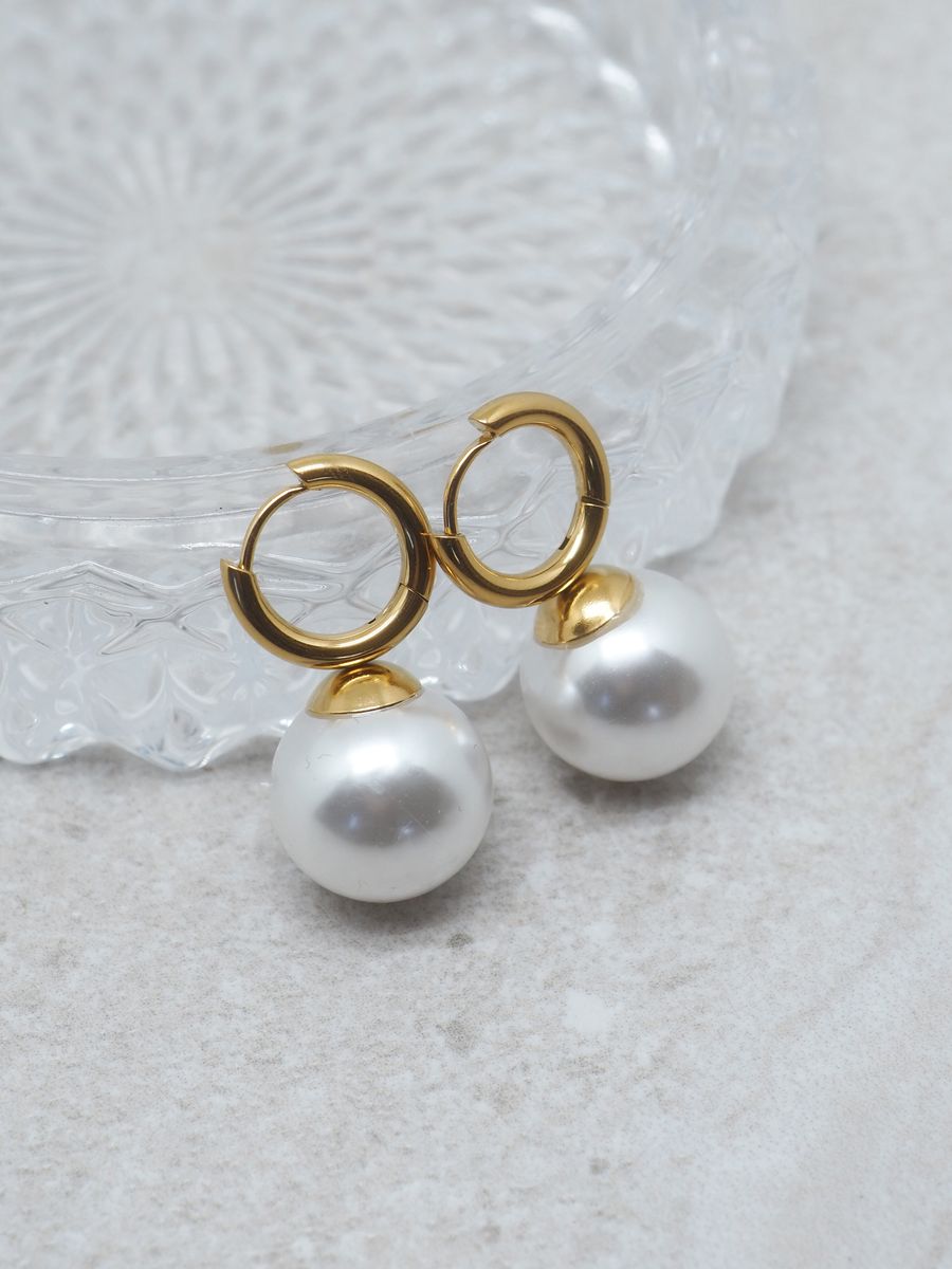 Perleøredobber i stål gullfarget