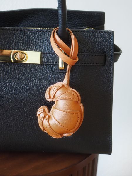 Hovedbilde Veskepynt croissant konjakk