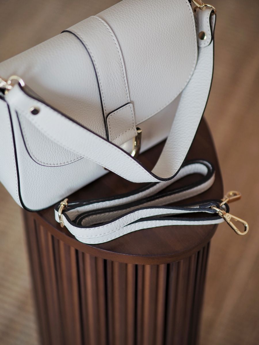 Charlotte skinnveske off-white