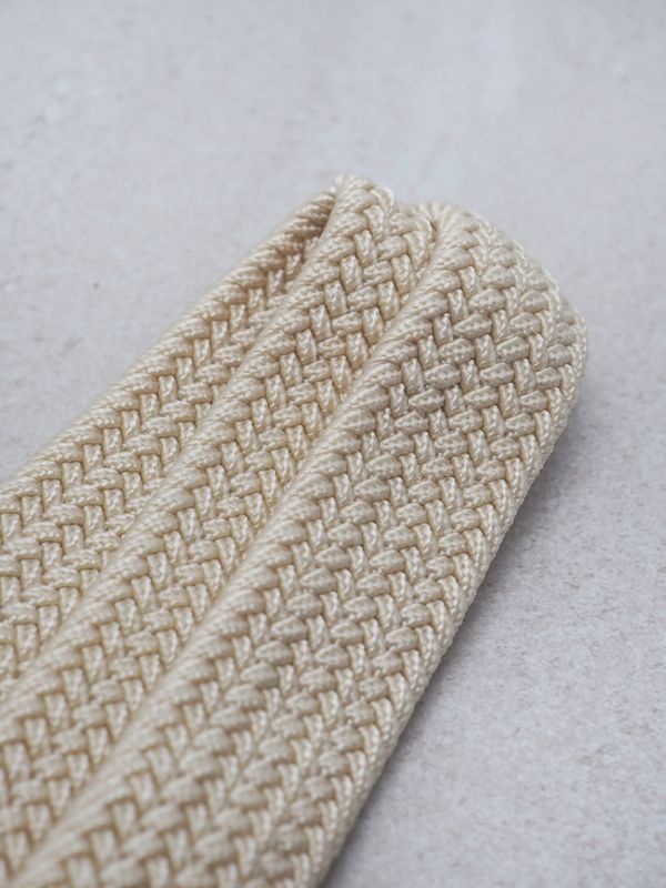 Flettet elastisk belte beige