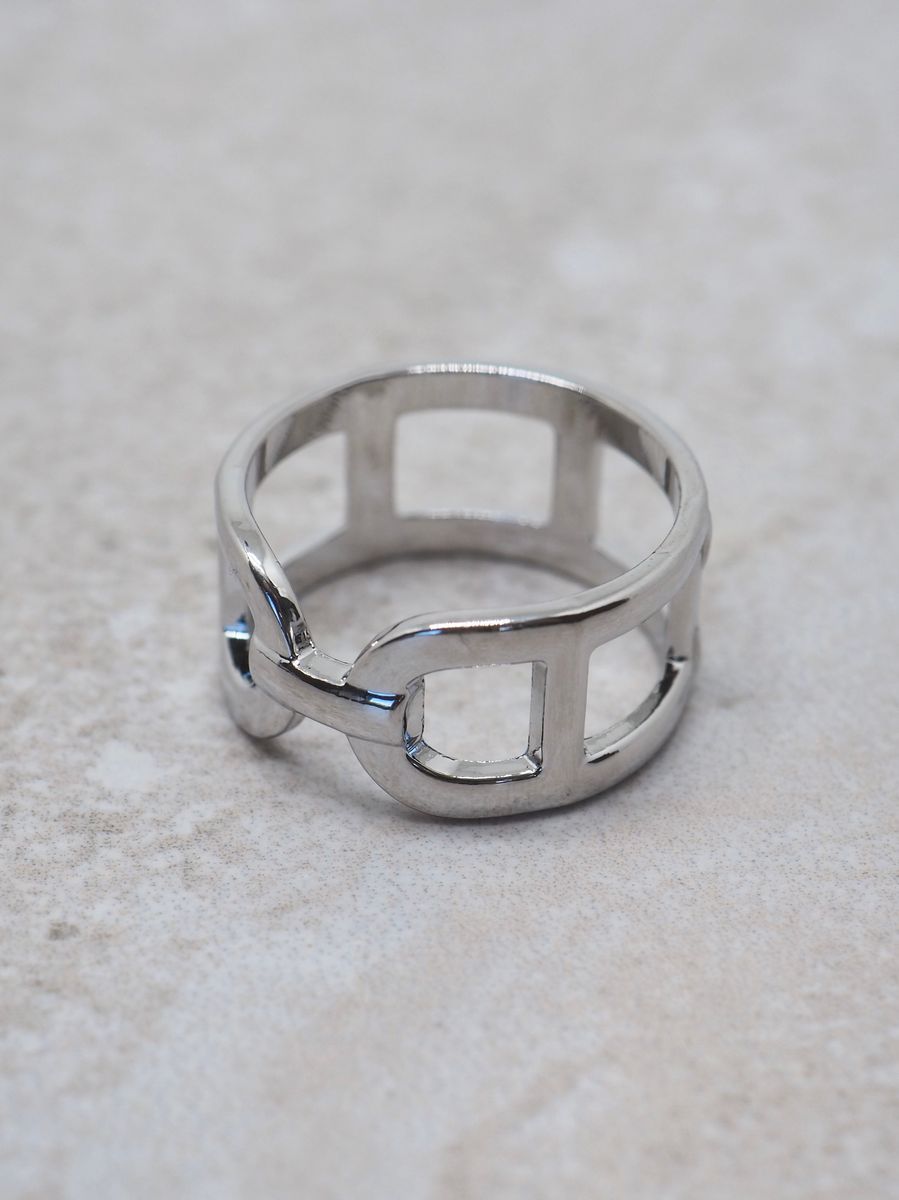 Skjerfnål sølvfarget