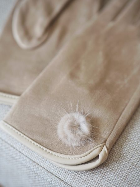 Hovedbilde Hansker med pelsdott beige