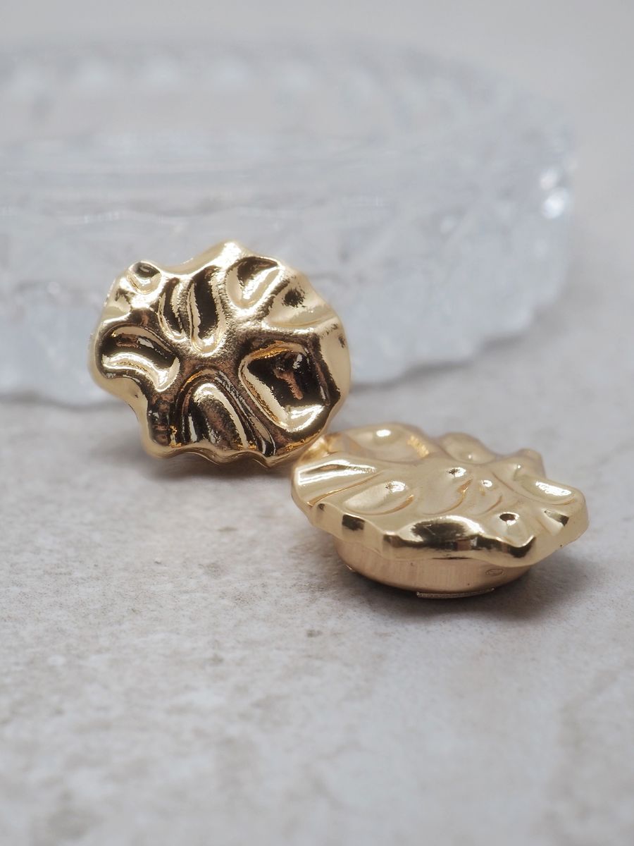 Knappepynt 2stk. metall gullfarget