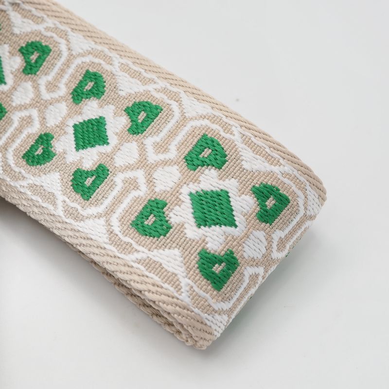 Veskestropp med geometrisk broderi beige/hvit/grønn